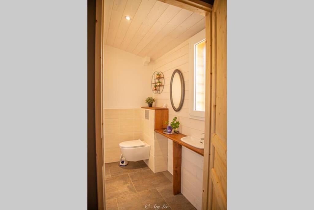 Gite Du Mont Plaisir Villa Chouvigny ภายนอก รูปภาพ